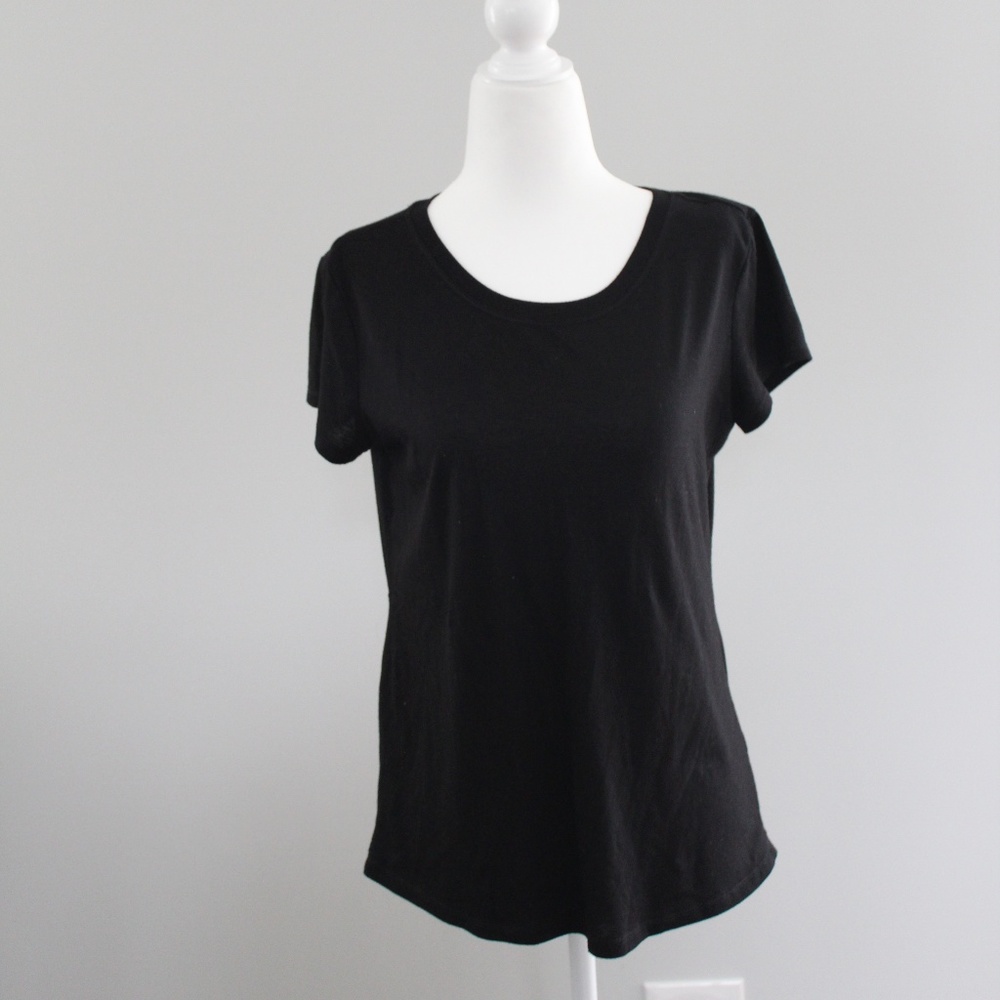 Black Open Back Work Out Tee Shirt